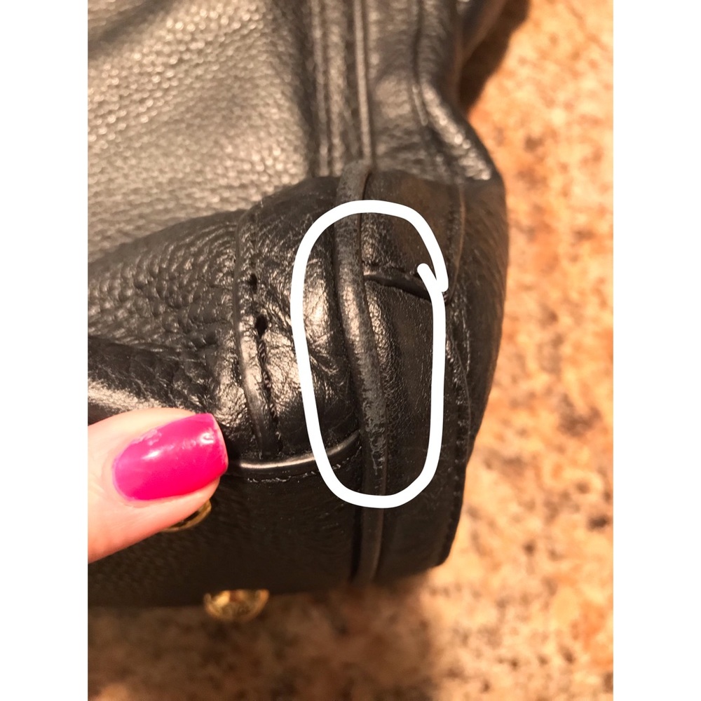 **SOLD** Leather Michael Kors Bag - Picture 4 of 8